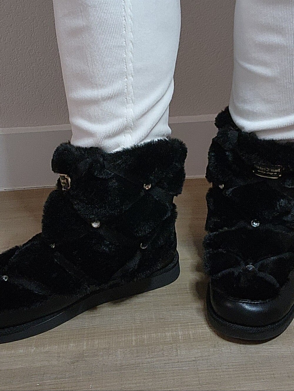 NWOT Juicy Couture "Knockout" Black Faux-fur Ankle Boots Size 6.5